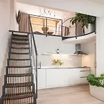 Holeckova 4*