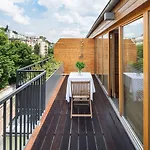 Holeckova 4* Prague