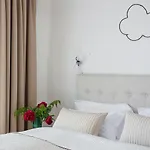 Holeckova 4* Prague