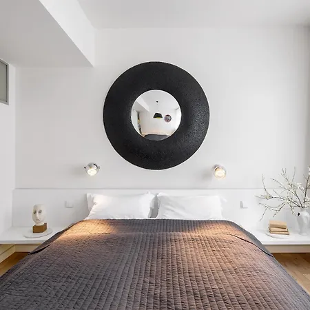 Holeckova 4* プラハ