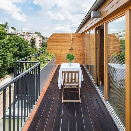 Holeckova 4* Praga