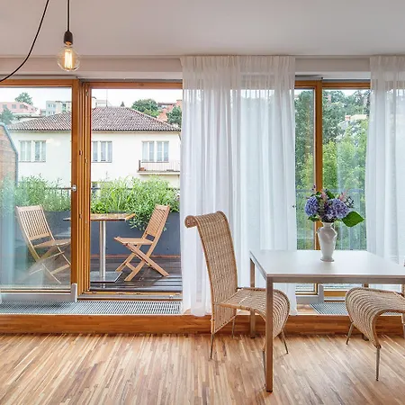 Holeckova 호텔 4*
